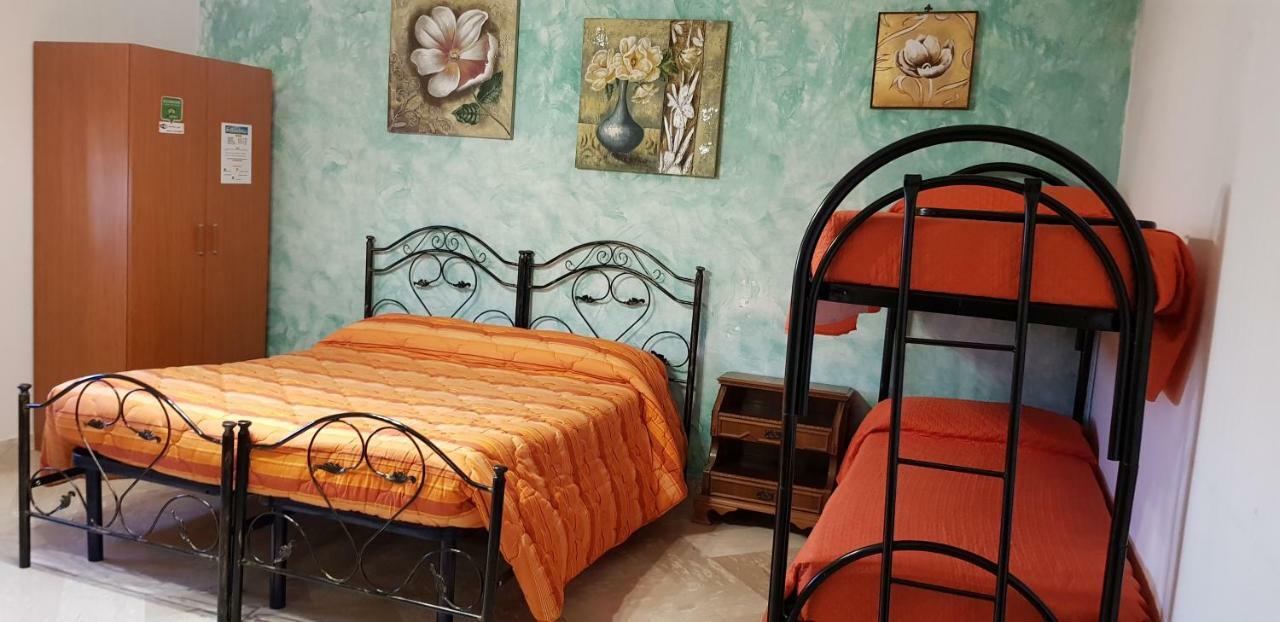 B&B Lu Sule Torchiarolo Esterno foto