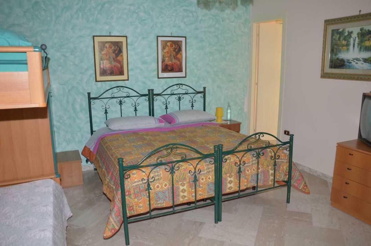B&B Lu Sule Torchiarolo Esterno foto
